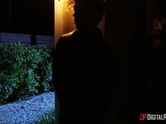 Grote mammen, Fetisj, Kokhalzen, Leer, Likken, Naakt, Kut duiken, Tatoeage