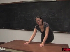 Mamada, Morena, Tetona, Polla, Corridas faciales, Gafas, Grupo, Sexo duro