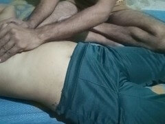 18 летние, Большая жопа, Бисексуалы, Домашнее видео, Мужья, Джинсы, На кухне, Наездница