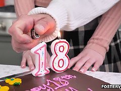 18 jaar, Pijpbeurt, Sperma shot, Hd, Vernedering, Openbaar, Taboe, Tiener