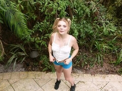 18 jahre, Tussi, Blondine, Spermaladung, Süss, Aufs gesicht abspritzen, Hardcore, Titten