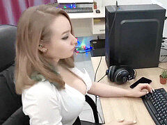 Amateur, Anal, Gros cul, Sucer une bite, Éjaculation interne, Tir de sperme, Secrétaire, Adolescente