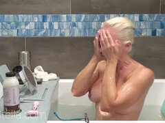 Salle de bains, Petite amie, Énorme, Chatte, Rasée, Softcore, Jarretelles, Nénés