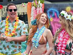 Tetas grandes, Rubia, Morena, Grupo, Sexo duro, Orgía, Fiesta, Tetas