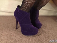 Tatted Cougar Savannah Starlet Is A Promiscuous Plus-Size With A Taste For Aged Weenie