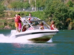 Asiático, Culo grande, Tetas grandes, Loco, Pajear, Coreano, Al aire libre, Adolescente