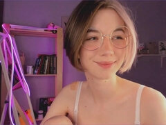Nerd Gamer E-Girl Striptease - Kinky amateur babe on webcam solo