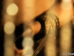 Брюнетки, Танцы, Индианки, Милф, Натуральные сиськи, Стриптиз, Дразнящие, Сиськи