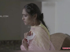 Азиатки, Большая жопа, Большие сиськи, Кончили внутрь, Семяизвержение, Дрочка ногами, Домашнее видео, Сиськи