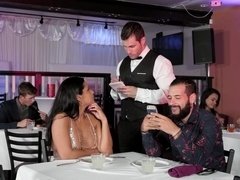 Badkamer, Grote kont, Grote mammen, Bruinharig, Bedriegen, Sperma shot, Latijnse vrouw, Rijden