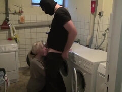 Enthousiasteling, Pijpbeurt, Classisch, Duits, Hd, Rijpe lesbienne, Moeder die ik wil neuken, Orgasme