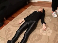 Amateur, Cul, Bondage, Fétiche, Mère que j'aimerais baiser, Nue  à poil, Adolescente, Nénés