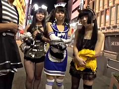 Enthousiasteling, Pijpbeurt, Sperma, Logement, Japaans, Trio, Tieten likken, Speelgoed