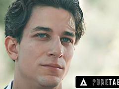 Анальный секс, Блондинки, Кончили внутрь, Двойное проникновение, Фетиш, В первый раз, Табу, Девственница