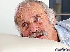 Grosse bite, Sucer une bite, Frère, Hard, Hd, Suçant, Adolescente, Voyeur