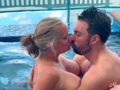 Blonde, Sucer une bite, Couple, Éjaculation interne, Hd, Mature, Sous marin, Vibromasseur