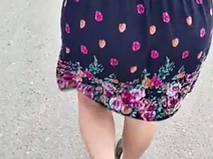 ビキニ, 熟年, 淫乱熟女, アウトドア, パンティ, 娼婦, ヒモパン, スカートのぞき