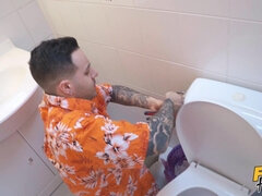 お尻, デカパイ, 浮気者, チン, 顔射, 開帳, アウトドア, ピアス