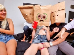 Amateur, Verga grande, Tetas grandes, Universidad, Residencia universitaria, Orgía, Flaco, Tetas