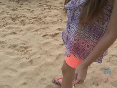 Sucer une bite, Robe, Culottes ou slips, Pov, Chatte, Rasée, Dénudage, Tatouage