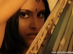 Танцы, Женщины, Хд, Индианки, Обнаженные, Софткор, Соло, Сиськи