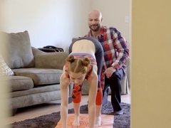 Анальный секс, Жопа, Минет, Папочка, Сперма на лице, Секс без цензуры, Натуральные сиськи, Рыжие