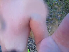 Playa, Masaje, Natural, Tetas naturales, Pov, Público, Flaco, Bajo el agua