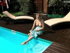 Grosser arsch, Blondine, Fetisch, Freundin, Hd, Schlampe, Titten, Unter wasser