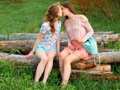 69 negenenzestig, Kont, Blond, Zoenen, Masturbatie, Mager, Strippen, Tieten likken