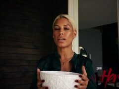 Tetas grandes, Rubia, Morena, Alemán, Lesbiana, Madres para coger, Tetas naturales, Al aire libre