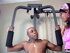 Culo grande, Verga grande, Negro, Corridas faciales, Gafas, Verga enorme, Monstruo, Adolescente