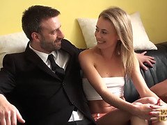 Sadomasoquismo, Rubia, Amarrada, Humillación, Adolescente, Tetas, Juguetes, Vibrador