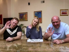 Achter de coulissen, Grote lul, Grote mammen, Blond, Pijpbeurt, Hondjeshouding, Kut duiken, Mager