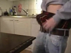 sagger boy cumming in the table 6