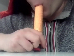 Teenager Dude Deep-Throating Beefstick (Fuck Stick Act)