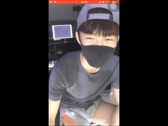 鸽小白,钢琴配2个小帅哥,身材好口活棒干了-f