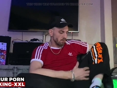 38 - MONSTERCOCK PUMPING DELUXE