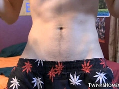 Quirky twink Jason Valencia sticky solodick session