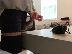 くっさいマスク〜マスクに精液ぶっかけ〜cumming In A Mask