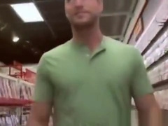 Straight guy fooled into hot gay bj through gloryhole