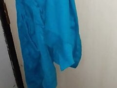 Pissing on nurse suit salwar in changing room (33)