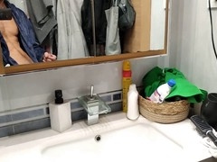 Filipino gay guys enjoy erotic talk while giving handjobs and experiencing huge cumshots