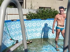 Boss offered twink janitor to give him a blowjob and fuck him right in the pool - 381