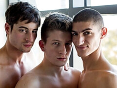 Three-way fuck in a beautiful room, starring Aiden Ward, Oliver Saxon & Taylor Reign