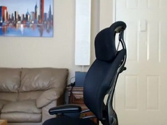 Travis overreacting to OhMiBod again