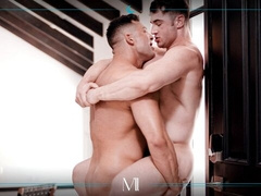 Michael Boston lets Lucca Mazzi fuck him doggystyle