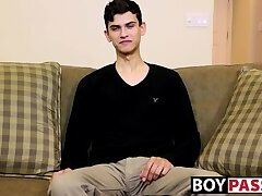 Twink is impossible to stop from jerking off after interview