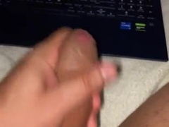 Screaming naughty boy milks witnessing a phat rump