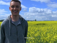 Outdoor quickie with an amateur Czech hunk