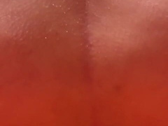 Ramming 75mm glass butt-plug close up